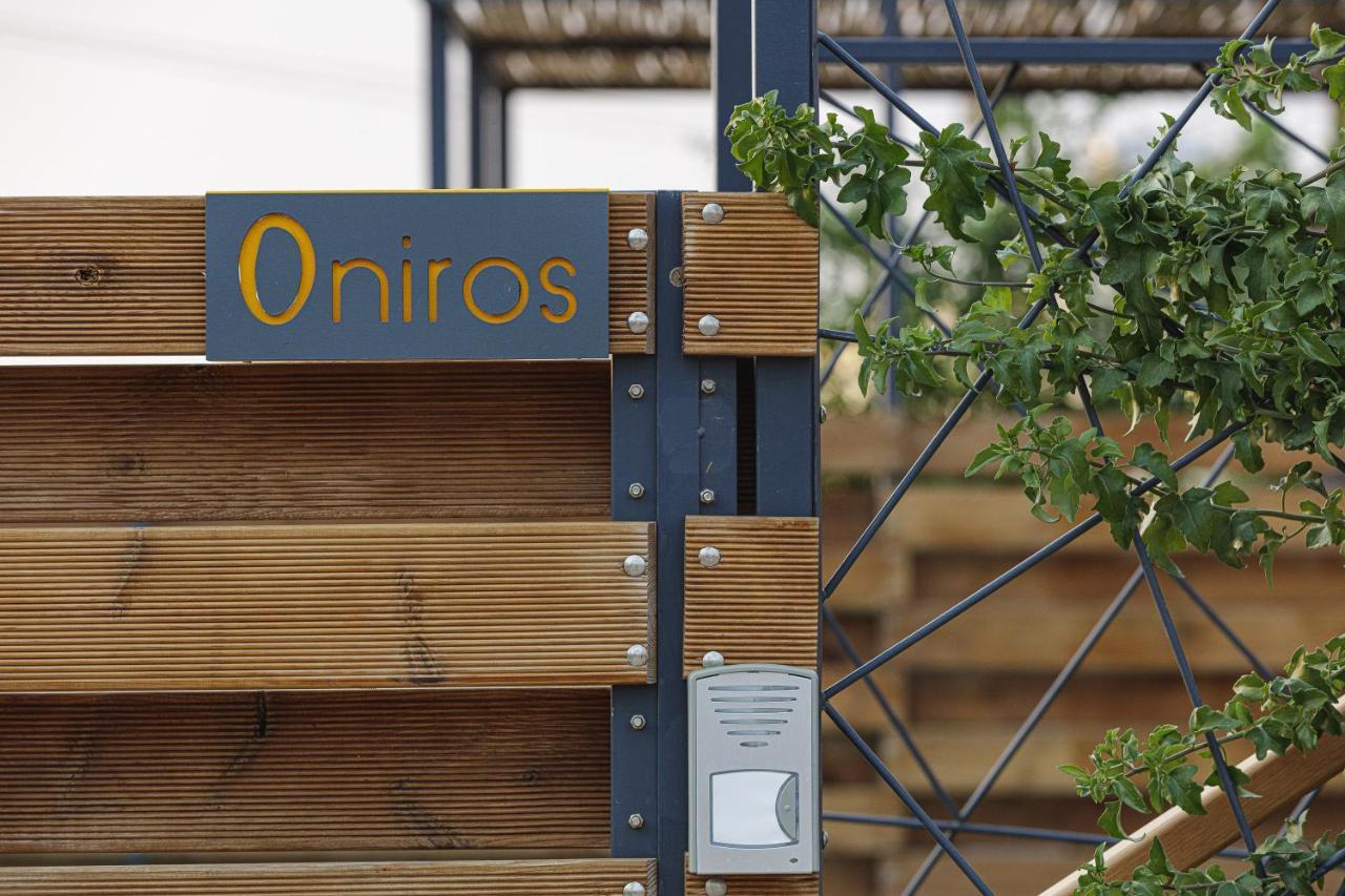 Iron Villas - Nefeli & Oniros Pangalochori Exteriör bild
